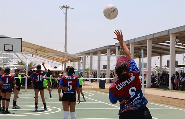 Campeche avanza en el XIII Torneo Nacional de Voleibol
