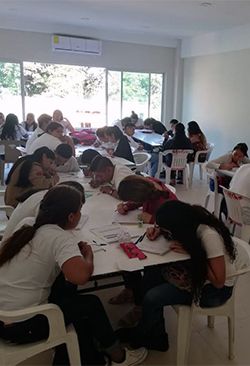 Otro golpe más a la educación popular por parte de la 4T 