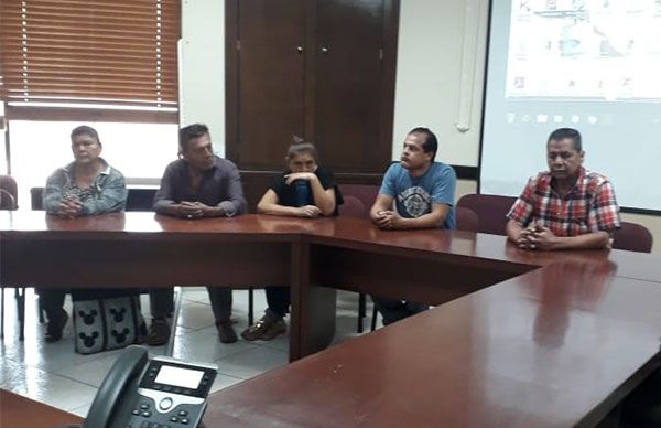 Campesinos antorchistas gestionan fertilizante