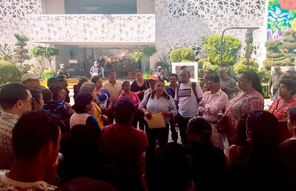 Dan seguimiento a demandas antorchistas en la alcaldía Iztapalapa