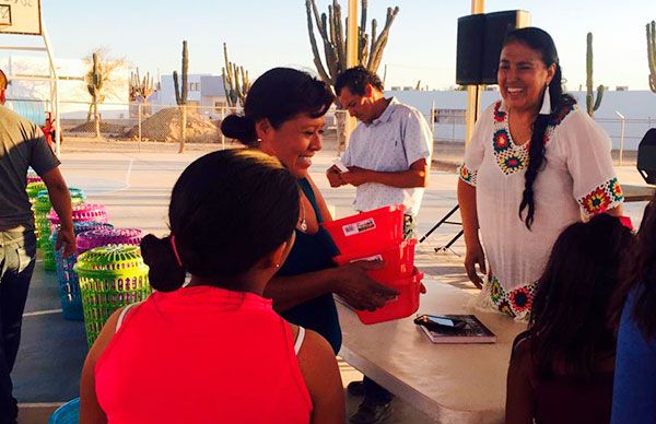 Antorchistas celebran a madres luchadoras de La Pasión