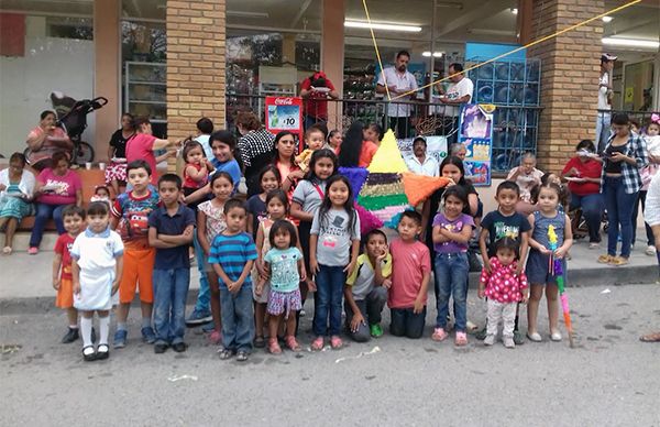 Los antorchistas siguen festejando a niños de Cd.Victoria