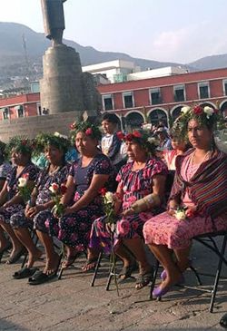 El 10 de mayo y las madres en el plantón de Hidalgo  