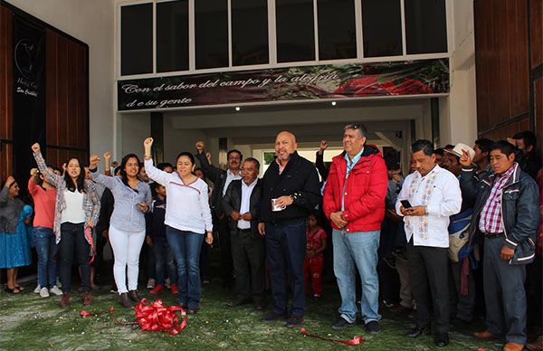 Inaugura antorcha en Chiapas Cafetería Huitzi