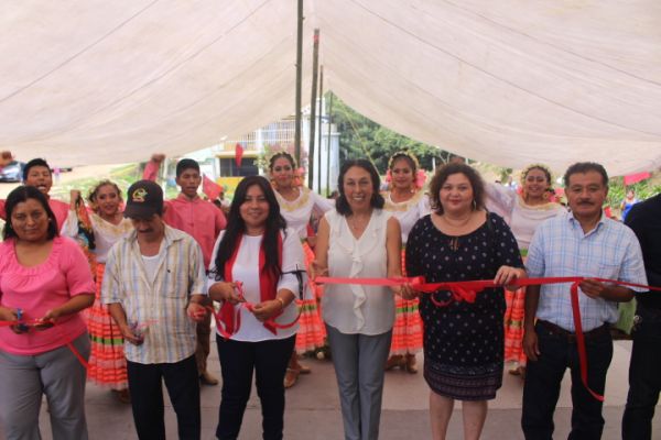 Antorcha inaugura obras en Emiliano Zapata