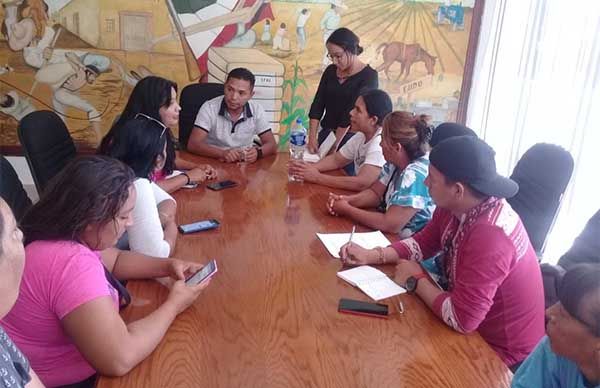 Antorchistas se reúnen con secretario particular del alcalde de Matamoros