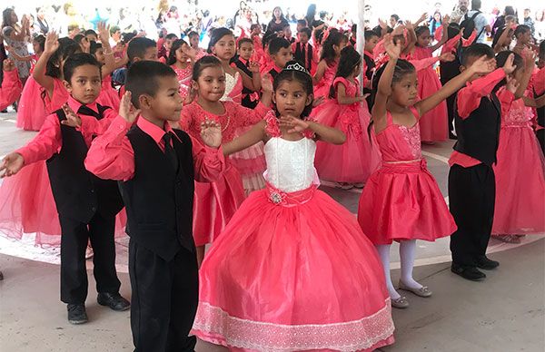 Niños concluyen preescolar en escuela antorchista  