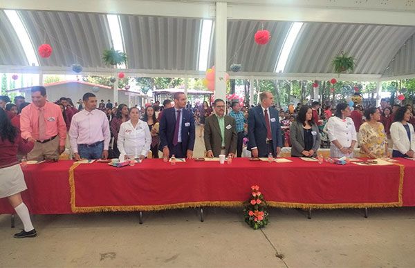 Los jóvenes deberán sostener la bandera del pueblo mexicano: Eurídice Guerrero Rojas