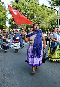 A los indiferentes, a los muertos de la historia