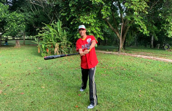 La escuela de beisbol en Palenque cambiará la vida de niños y jóvenes