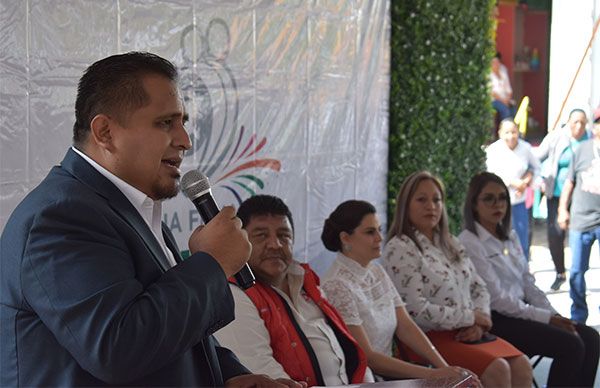 Realiza DIF estatal y Gobierno municipal Feria Diferente en Trancoso 