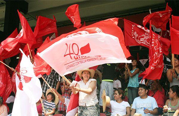 Antorcha símbolo de unión, fraternidad y lucha