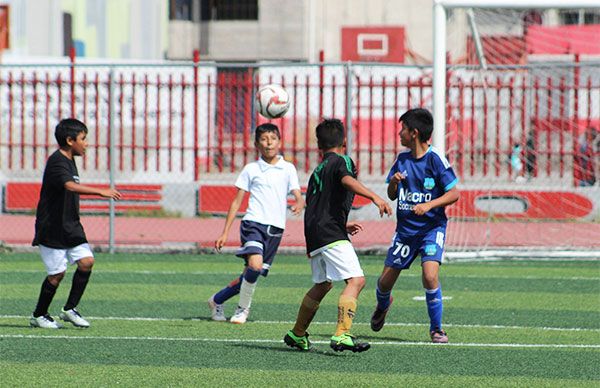 Eliminatoria Estatal de Fútbol congrega a 66 equipos mexiquenses