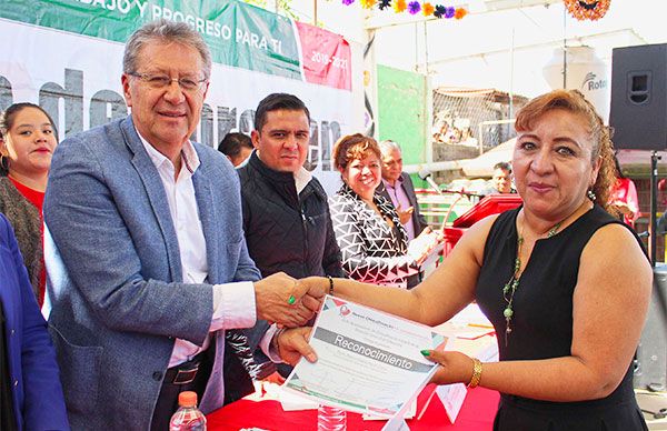 Rehabilitan escuelas de nivel básico en Ejido Santa María