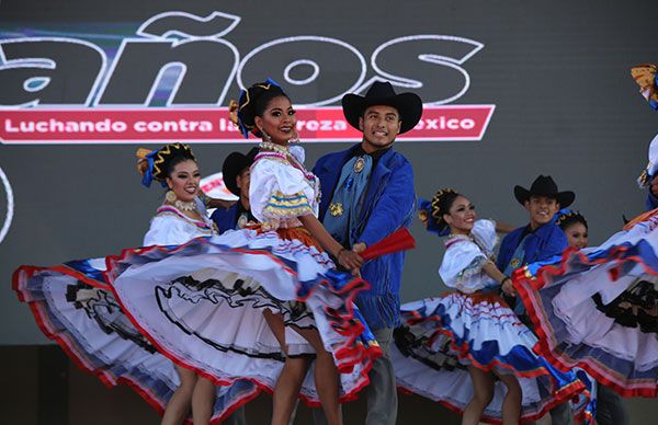 El acto antorchista en Tijuana