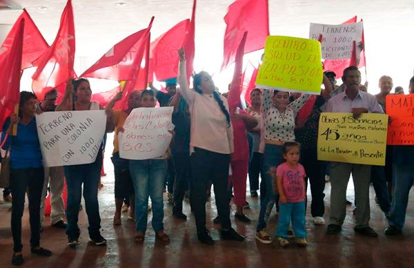 Oídos sordos ante demandas populares