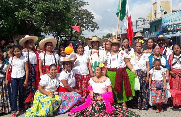 Pleno antorchista de Gaviotas Sur prepara desfile del 20 de noviembre