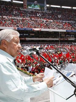 ¡En el Estadio Azteca Antorcha festejará 45 años de lucha!