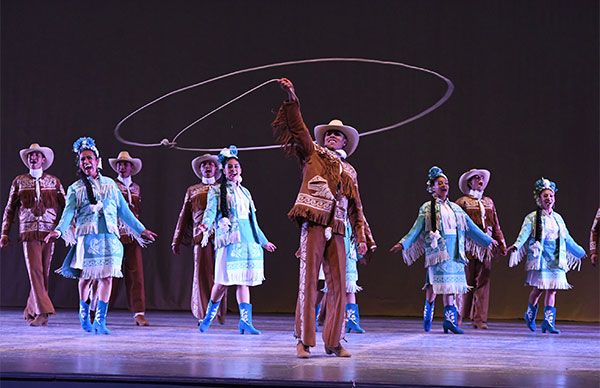 Ballet Folclórico de Chimalhuacán celebra XI aniversario