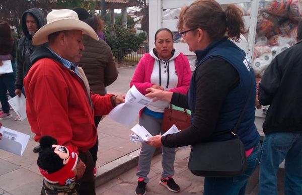 Se benefician con despensas habitantes de Pabellón de Hidalgo