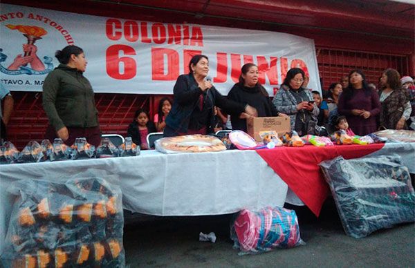 Lleva Antorcha sonrisas a niños de GAM por Día de Reyes 