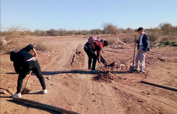 Limpian terreno para futura escuela antorchista