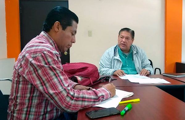 Entablan antorchistas diálogo con CIDUE-Hermosillo por servicios públicos 