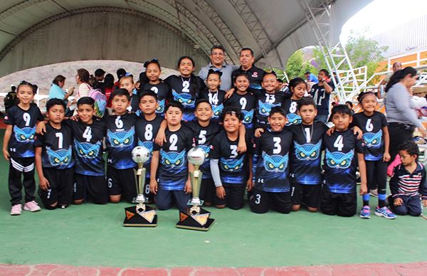 Niños istmeños consiguen doble trofeo en Espartaqueada