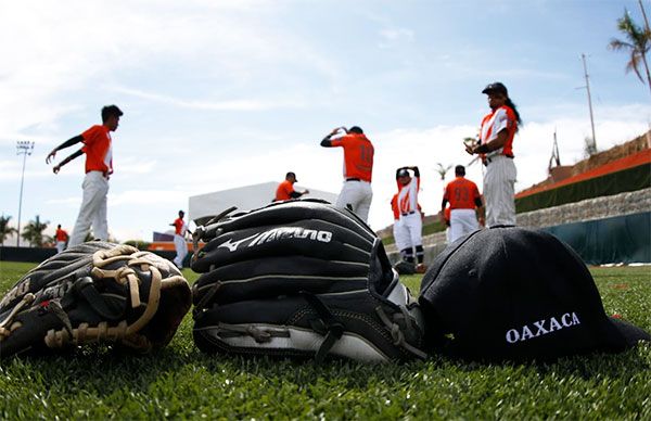 El béisbol despierta la grandeza de las masas