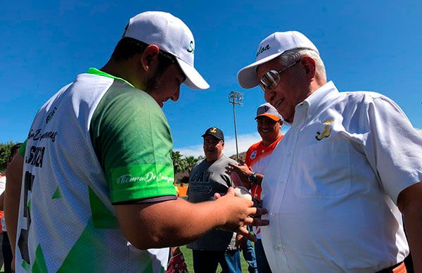 Aquiles Córdova, un inspirador para los deportistas 