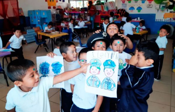 Instruyen a niños sobre prevención de trata y secuestro