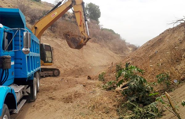 OPDAPAS limpia canales y redes de drenaje