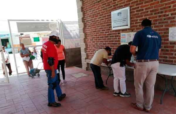 Lucha organizada logra despensas en Celaya