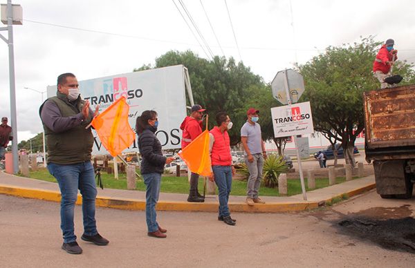 Emprende Gobierno de Trancoso labores de bacheo  