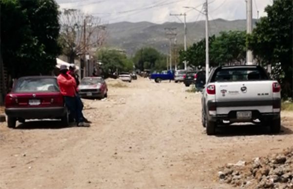 Reinician pavimentación en Valle la Rosita