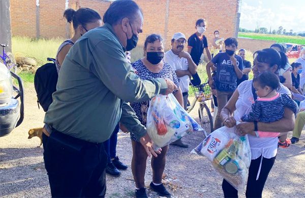 Reconoce alcalde activismo de Antorcha en San Francisco de los Romo