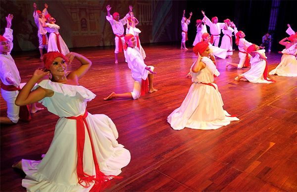 ESPECIAL | Bailes de Venezuela y Colombia a cargo del Ballet estatal de Chiapas