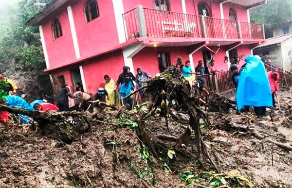 Abandonan a damnificados en Chiapas tras desaparición del Fonden