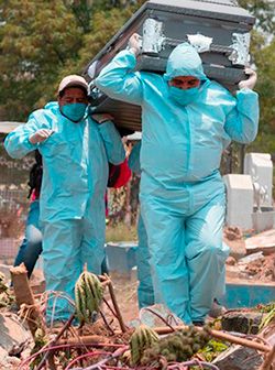 Con AMLO, pésimo manejo de la pandemia en México 