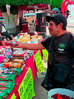 El pueblo, como el gran Anteo