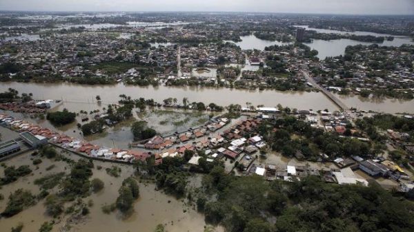 Tabasqueños exigirán obras