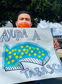 El teatro antorchista y la ayuda para Tabasco