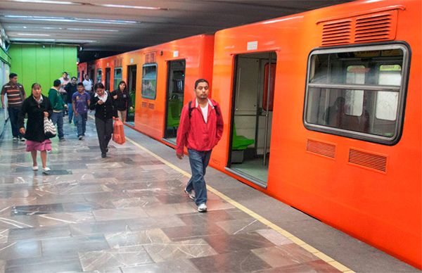Improvisado restablecimiento del metro de la CDMX