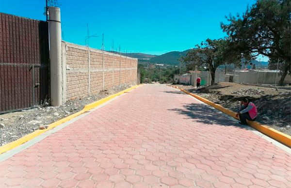 Ayuntamiento de Cañada Morelos construye obra en San Cayetano