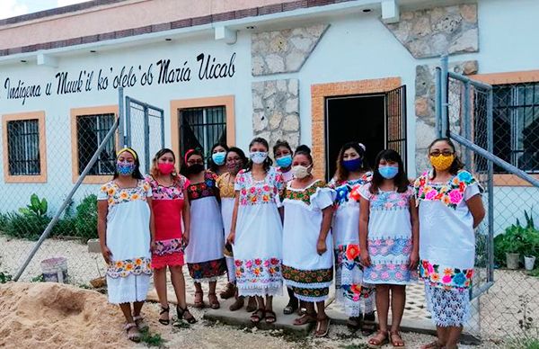 Proyecto turístico de AMLO acaba con lengua Maya