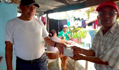 Antorcha Tamuín apoya con medicamentos a familias vulnerables