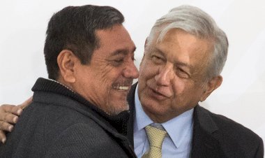 AMLO solapa a Félix Salgado y respalda su candidatura a gobernador de Guerrero