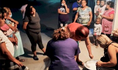Aprenden mujeres de Torreón fabricación de productos de higiene