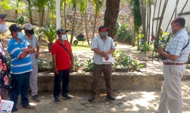 Pobladores de Acapulco exigen restablecer servicio de agua potable