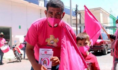 Jóvenes fortalecen campaña de Oralia Jiménez